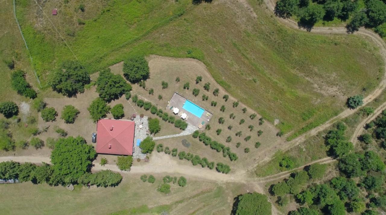 Casa Vacanza Le Corniole Чивителла-ин-Валь-ди-Кьяна Экстерьер фото